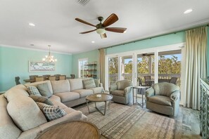 Smart TV, streaming services