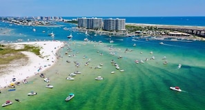 Beach - 4 Bed, 4 Bath w/ Private Beach Club Access (Pensacola)