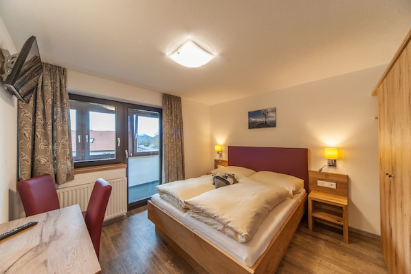 1 bedroom, in-room safe, travel cot, free WiFi