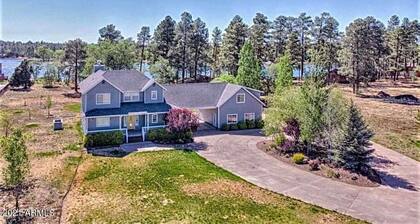 ❤️ Gated Lake Community Acre w Lake Views, Boats, Game Room, 1 PM Check-in