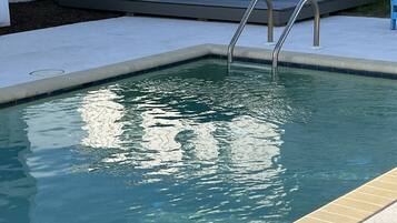 Piscina a l'aire lliure