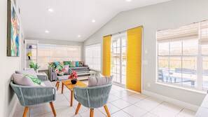 Smart TV y futbolito