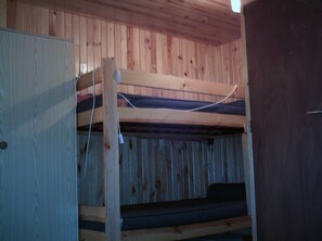 2 bedrooms, iron/ironing board