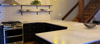 Large, family friendly, historic downtown Geneva. Lots of spaces for gathering.
