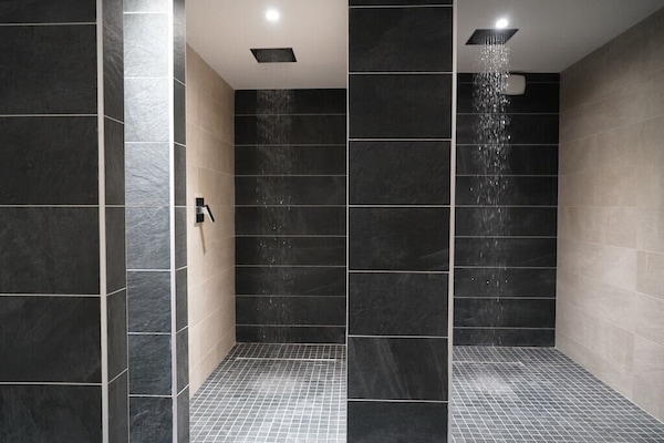 Sauna et douches