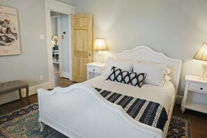 2 sovrum, strykjärn/strykbräda, gratis wi-fi och sängkläder