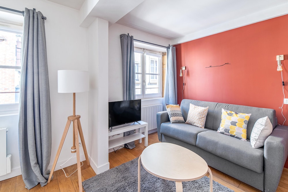 Nice studio in the heart of the Presqu'île in Lyon - Welkeys