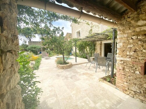 Charming provence mas with private pool 