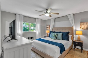 3 Schlafzimmer, Schreibtisch, Bügeleisen/Bügelbrett, kostenloses WLAN