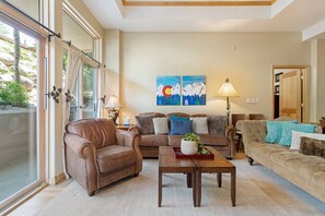 Luokittelematon kuva, 3 kautta 41, painike