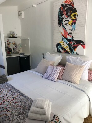 4 chambres, bureau, fer et planche à repasser, Wi-Fi gratuit