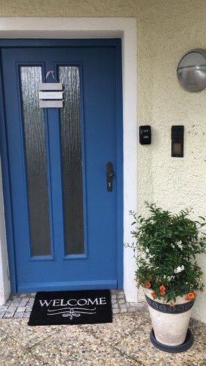 تفاصيل الفندق من الخارج