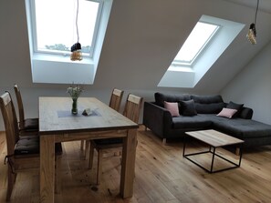 Dining - Denkmalgeschützter Fachwerkhof (Markdorf)