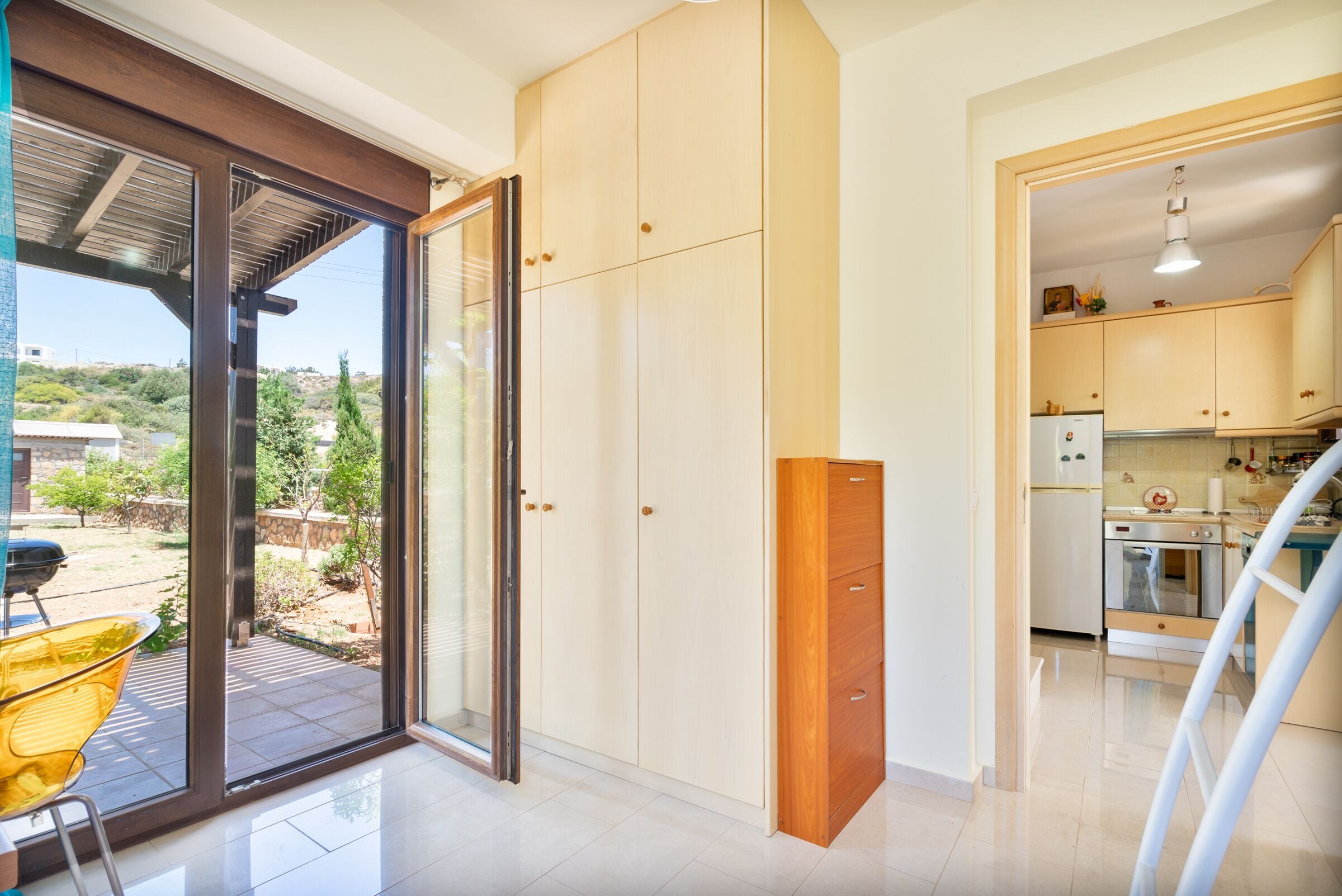 Kühlschrank, Ofen, Herdplatte, Geschirrspüler