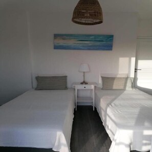 2 makuuhuonetta, Wi-Fi, vuodevaatteet