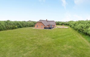 Exterior - Awesome home in Ulfborg with sauna (Ulfborg)