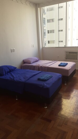 4 Schlafzimmer, Bügeleisen/Bügelbrett, kostenloses WLAN, Bettwäsche