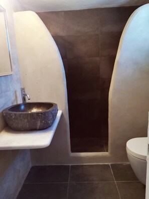 Combined shower/tub - Traditional house in Paros- Villa Ambelas (Paros)