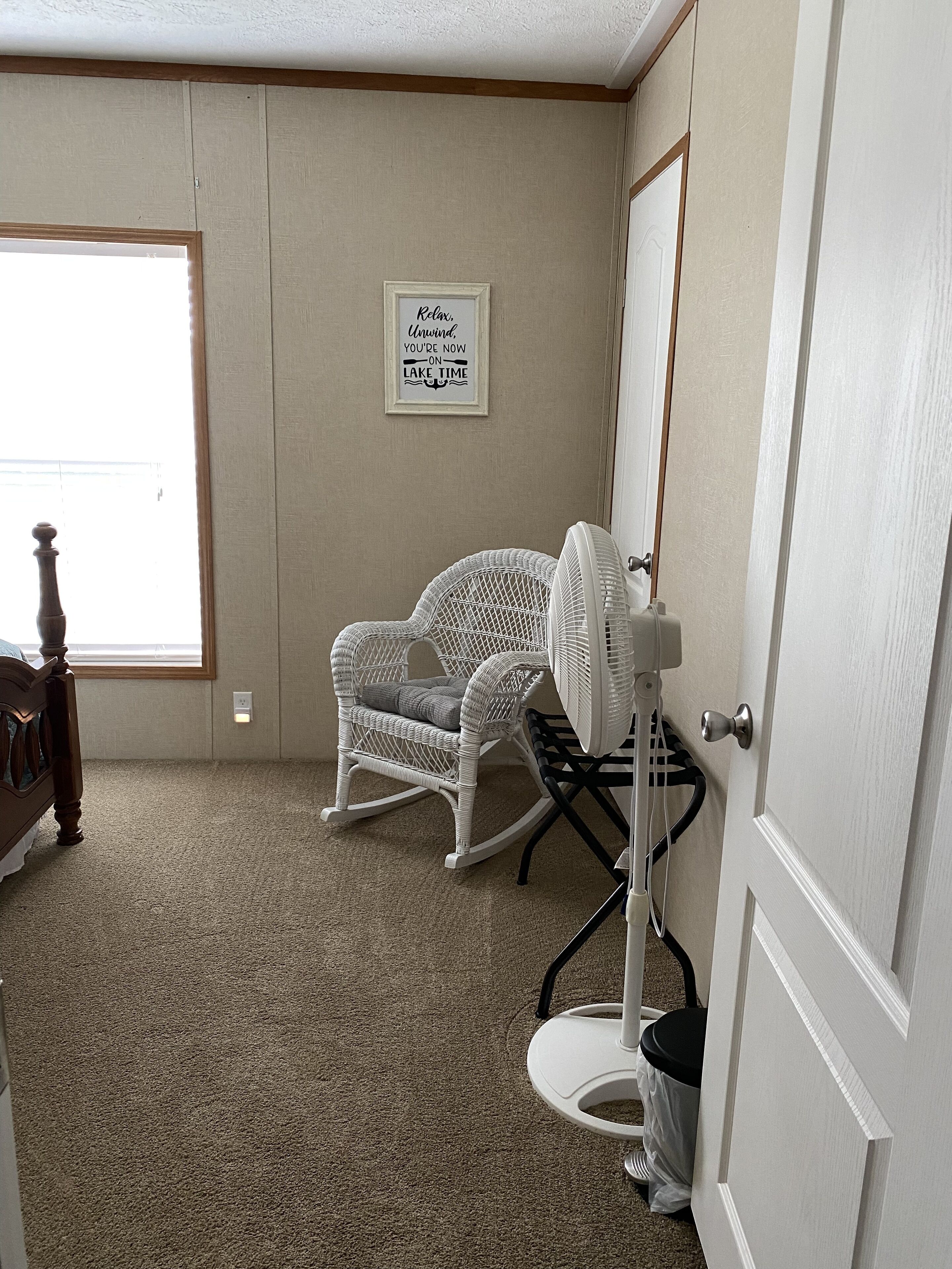 Cozy Ranch Home 1 Miles from CUMBERLAND POINT Boat Ramp