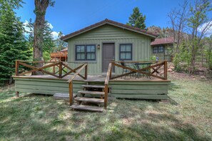 Exterior - Beautiful Cabin on Curchara River (La veta)