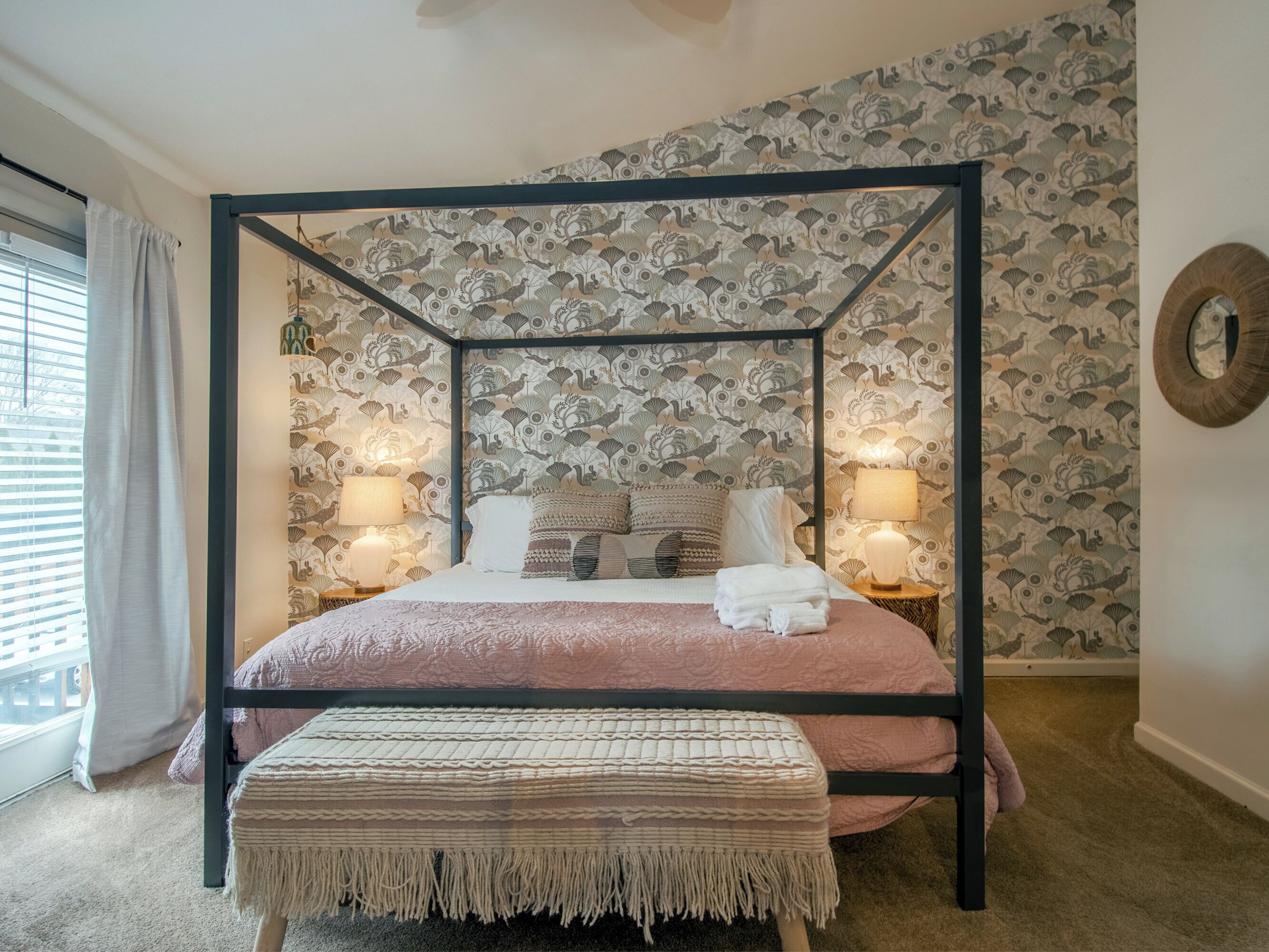 Hillwood Hideaway | Minutes to DT Nashville, Music Row & Shopping!