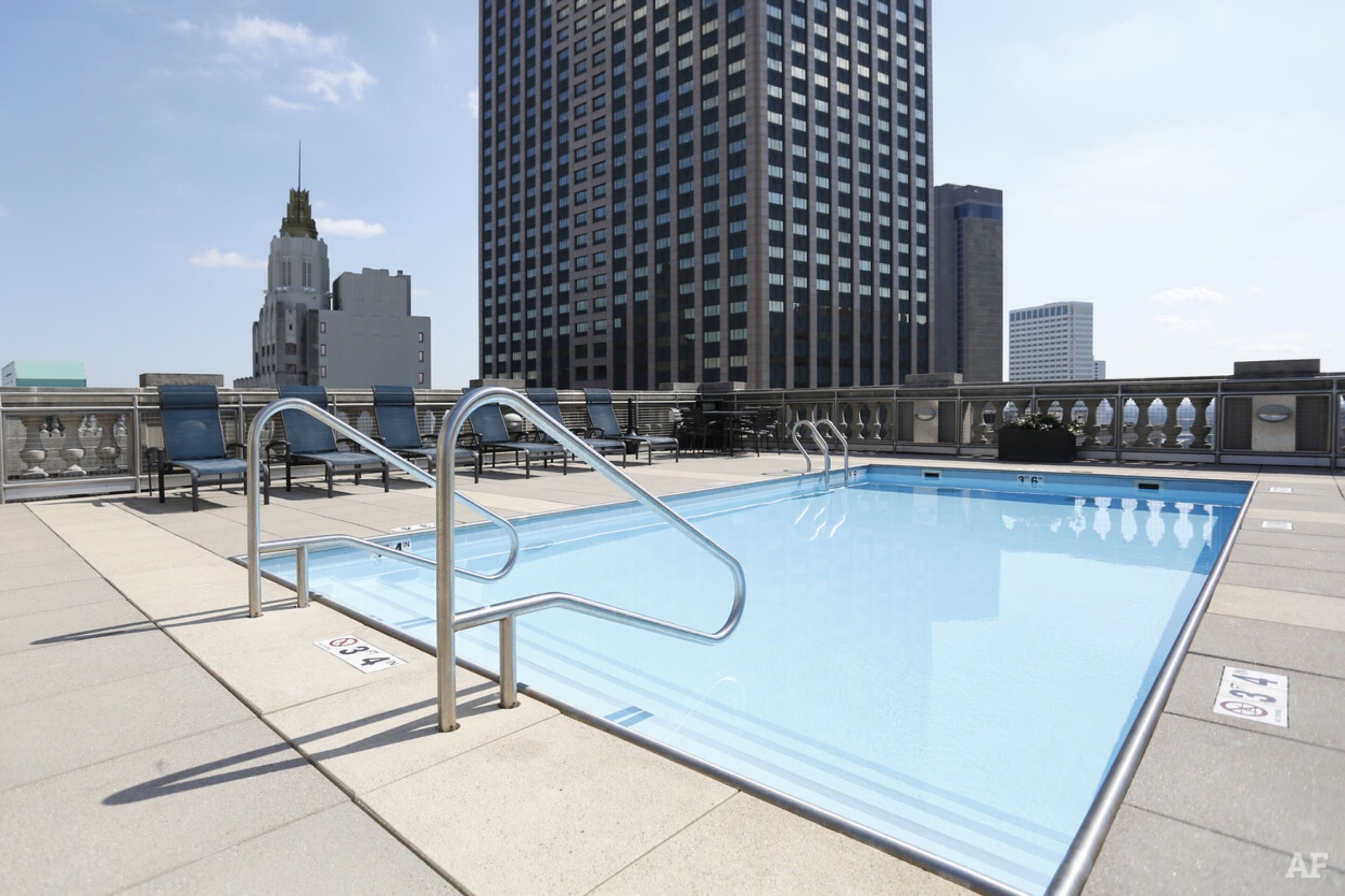 Frontdesk | Prime Location 1BR Apt with Views