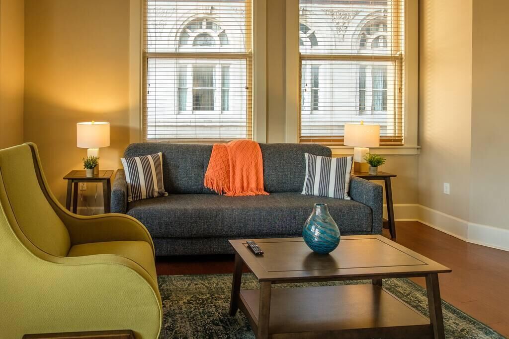 Frontdesk | French Quarter 1BR Apt with City Views