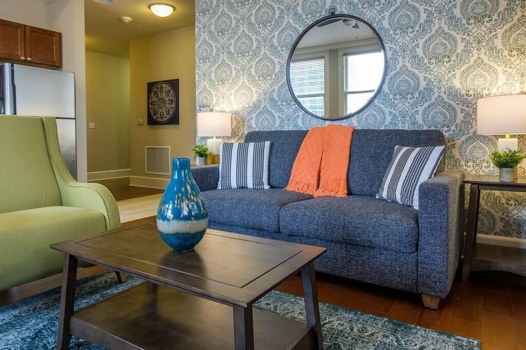 Frontdesk | Spacious 1BR in the Heart of the City