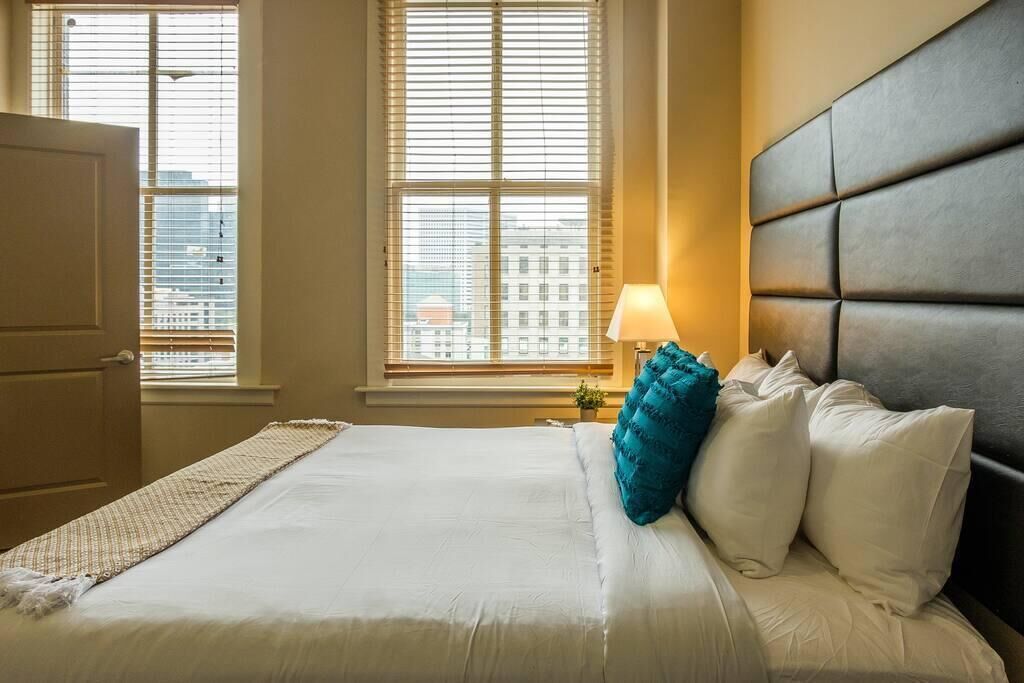 Frontdesk | French Quarter 1BR Apt with Wifi