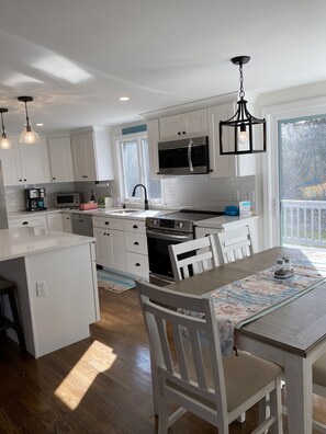 Fridge, microwave, oven, stovetop - Blue Haven Home in Mid Cape Cod Ma. (Barnstable)