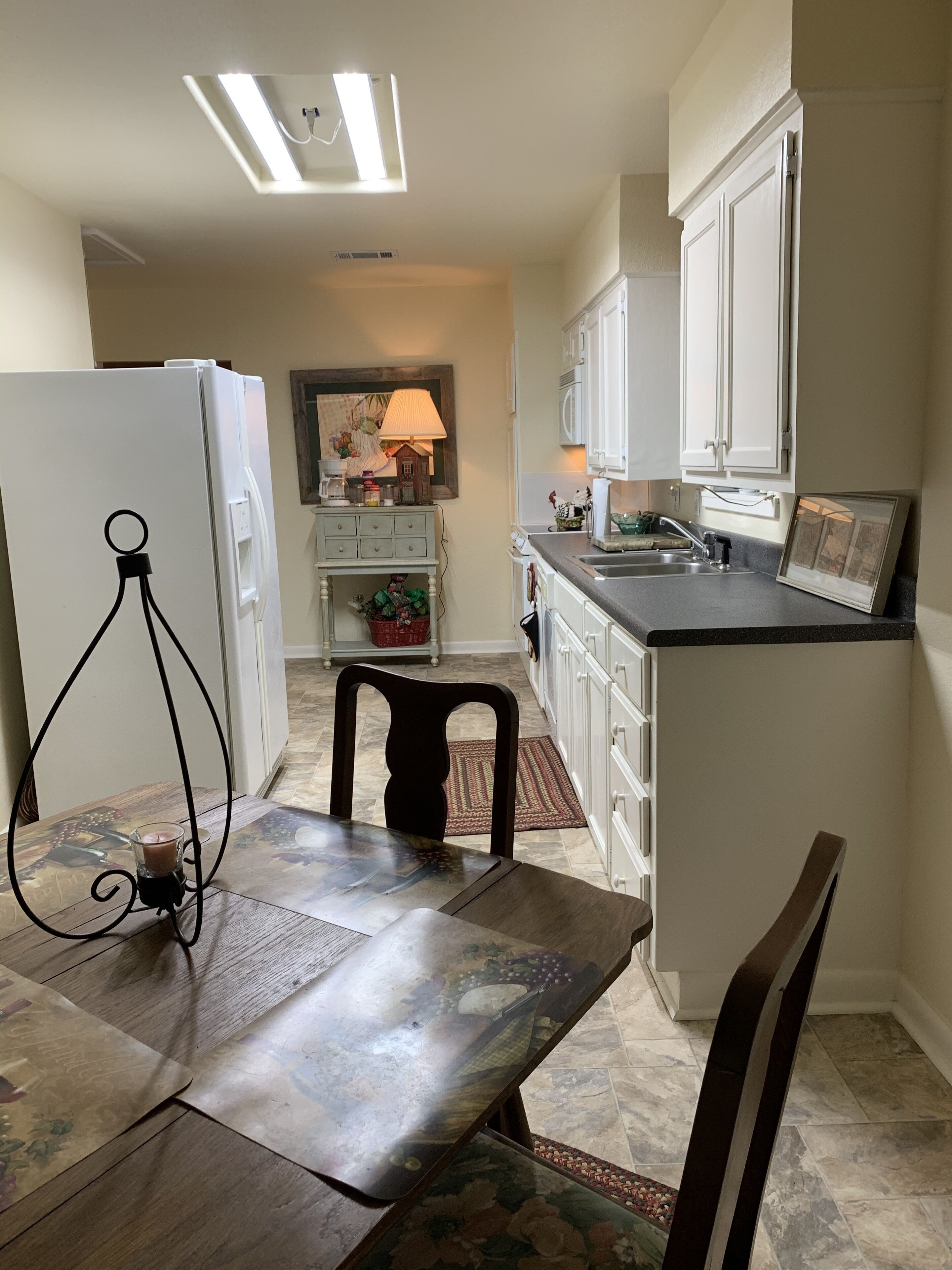 7 Miles from AT&T Stadium & Down Town Ft. Worth