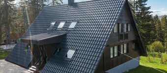 Cheerful and cosy 5 bedroom cottage with a fireplace