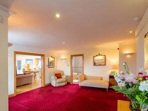 TV - Apartment 381 - Carna - sleeps 6 guests  in 3 bedrooms (Carna)