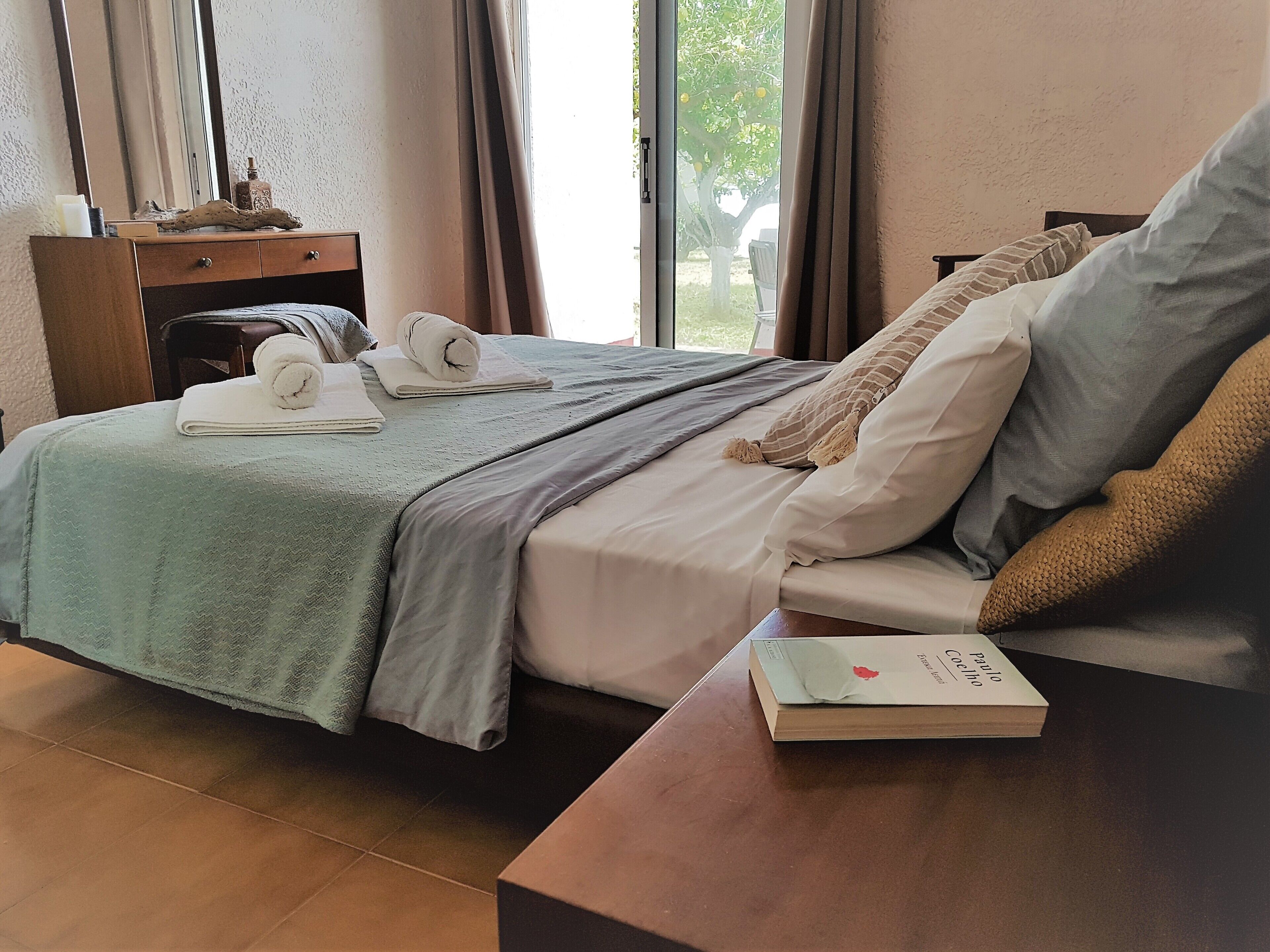 Chambre avec lits jumeaux | Chambres insonorisées, lits bébé (gratuits)