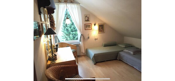 2 bedrooms, free WiFi, bed sheets
