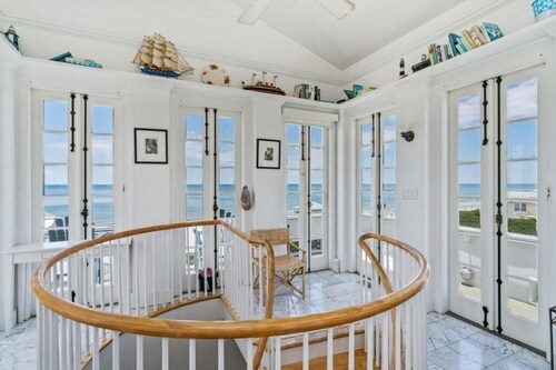 Gorgeous Listing in Seaside Proper with Beautiful Unobstructed Gulf Views