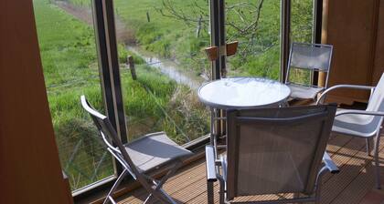 Large garden with playground, patio, garden shed, close to the village, individual, 3 living units.