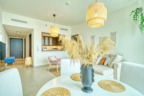 Exterior - Boho-Chic Cosy 1BR, minutes to Burj Khalifa (Dubai)