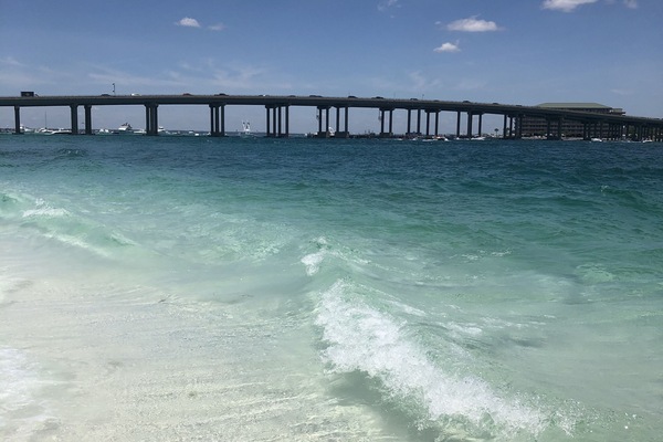 Beach nearby, sun loungers