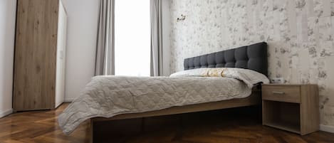 3 chambres, Wi-Fi gratuit, draps fournis