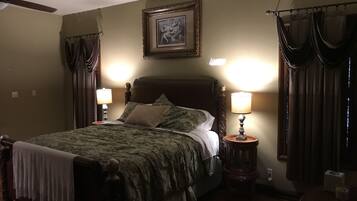 7 bedrooms, iron/ironing board, travel crib, free WiFi