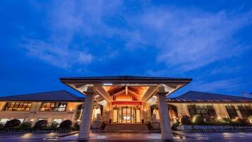 Front of property - evening/night