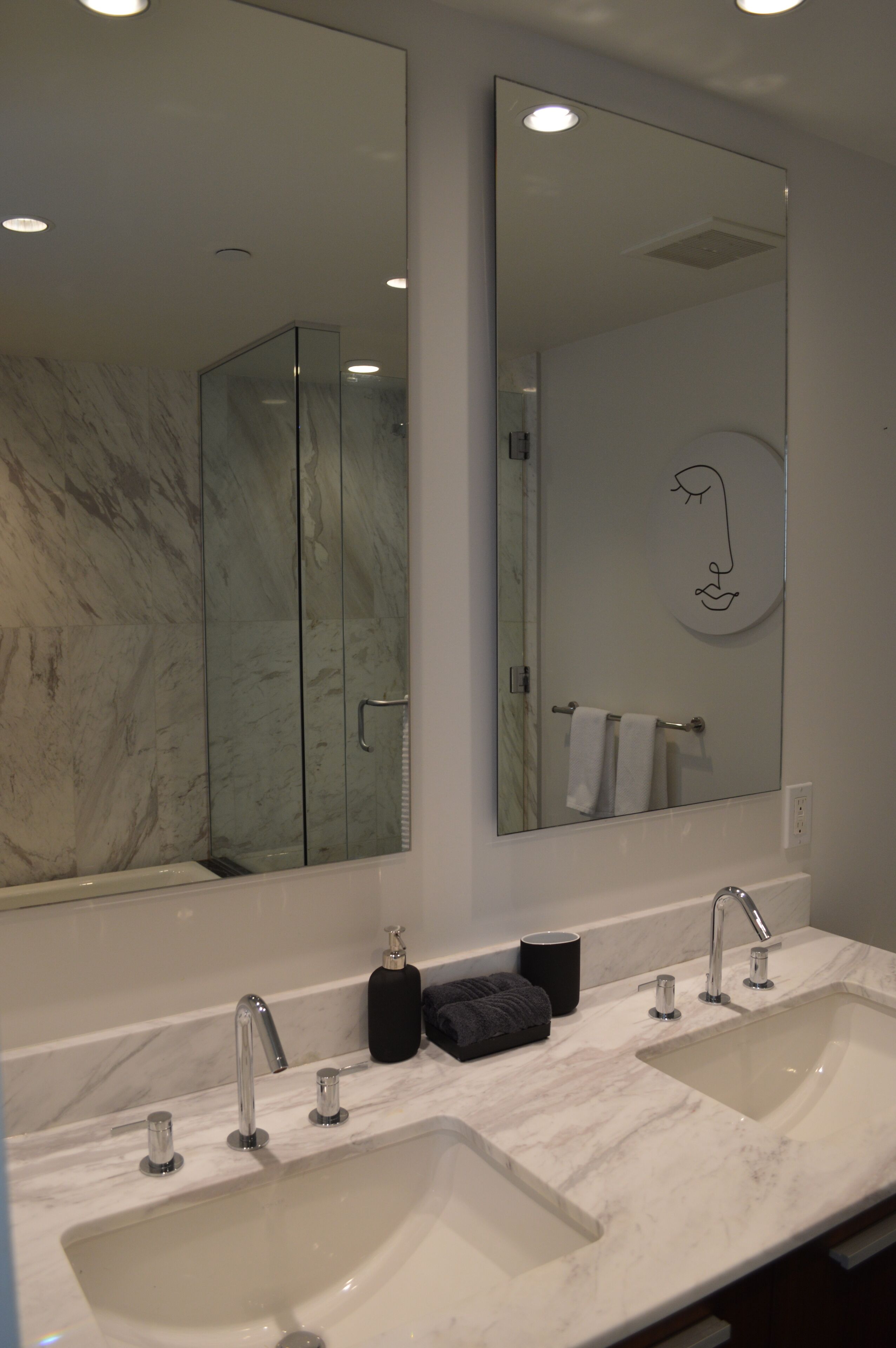 Luxury Harbourside Condo in downtown Victoria