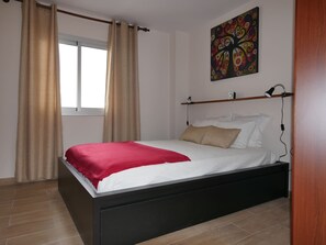 1 Schlafzimmer, Bügeleisen/Bügelbrett, Reisekinderbett, kostenloses WLAN