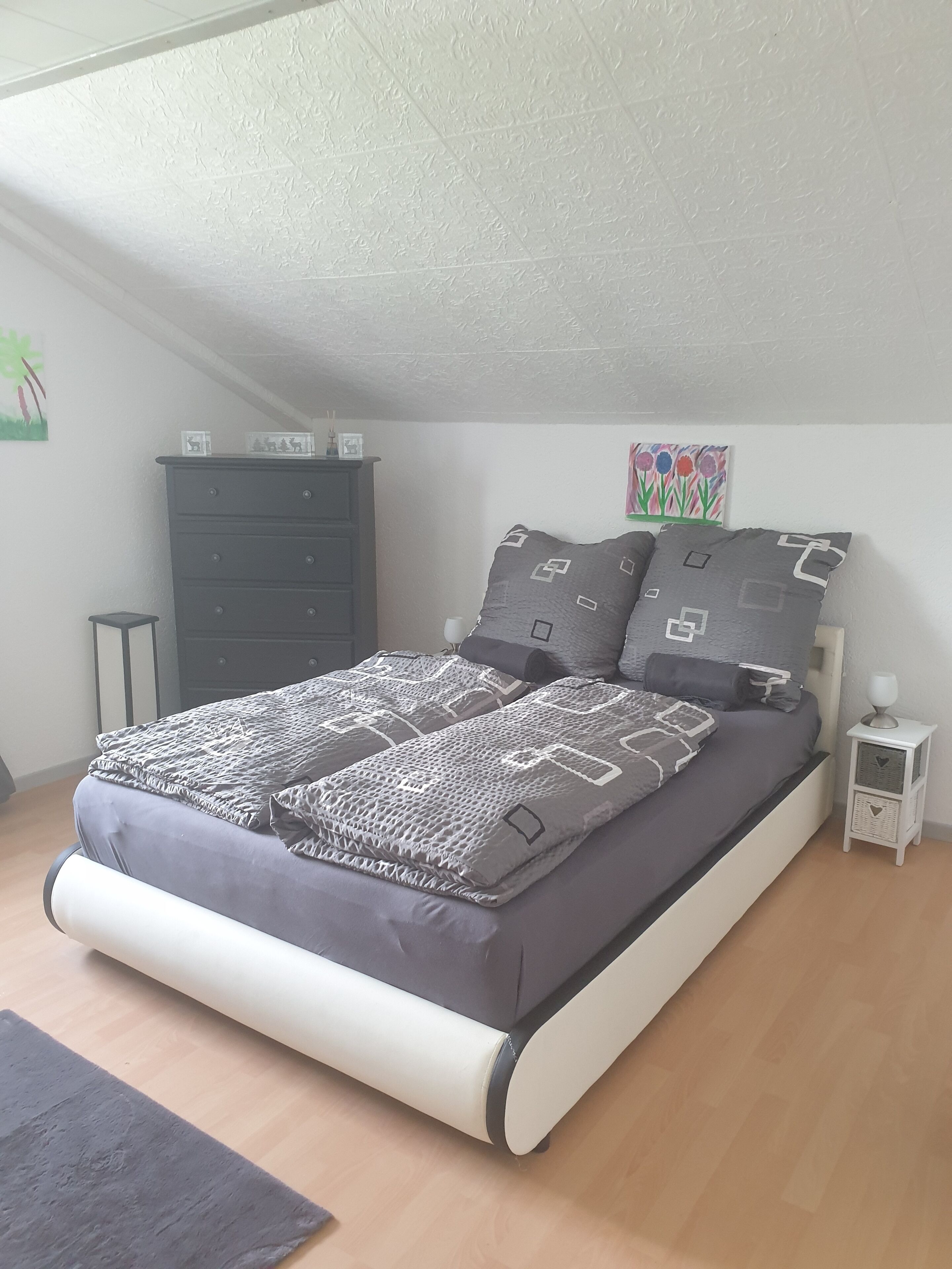 Holiday house "Palmland" with whirlpool, small waterfall and water place