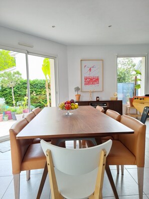 Dining - Maison Avec Piscine Proche Bassin D'arcachon (Mios)