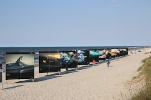 In Strandnähe, Liegestühle