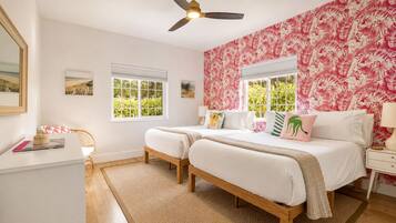 4 bedrooms, desk, iron/ironing board, travel crib