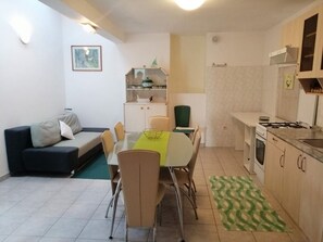 Interior - Apartment in Funtana with Terrace, Air condition, WIFI, Washing machine (4982-6) (Funtana)