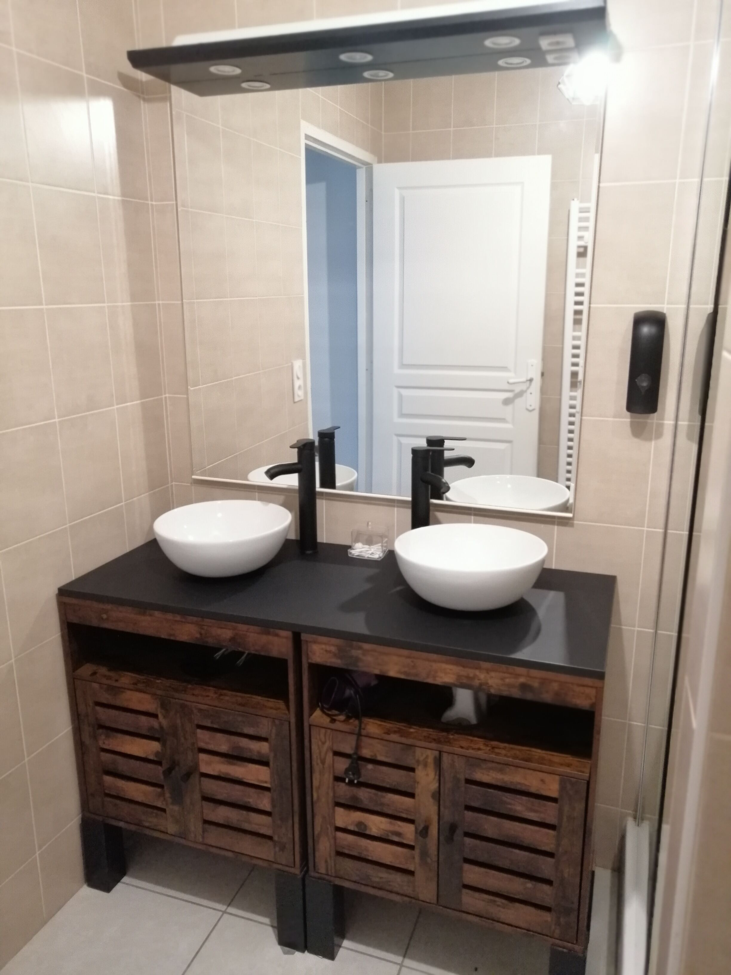 2 bedroom house near Clermont-Fd classified 2*